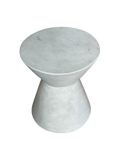 Tabouret sablier en terrazzo gris
