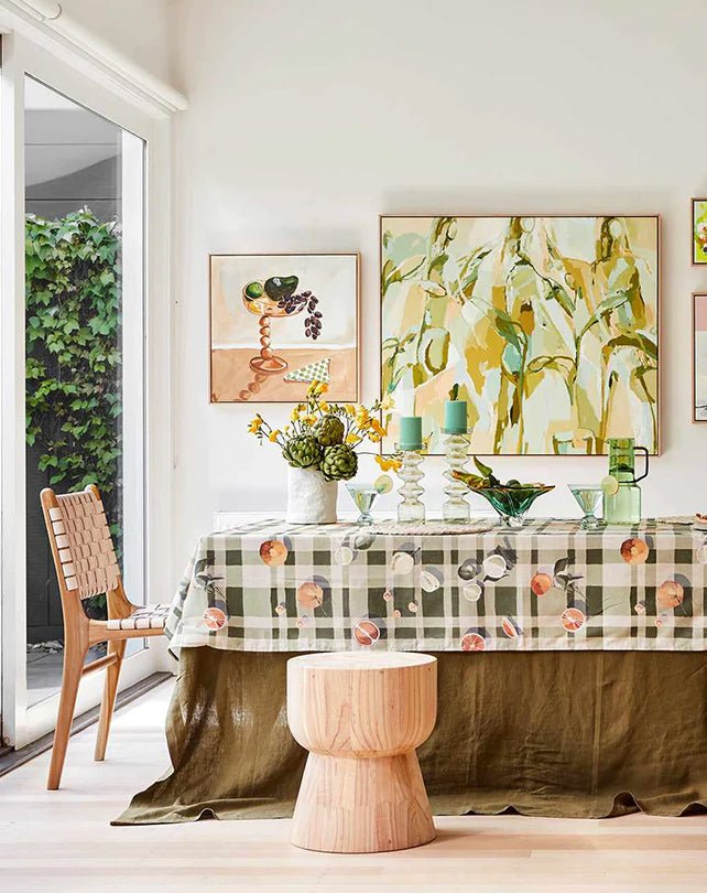 Tabouret en forme de sablier