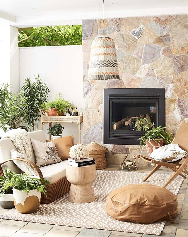 Tabouret en forme de sablier