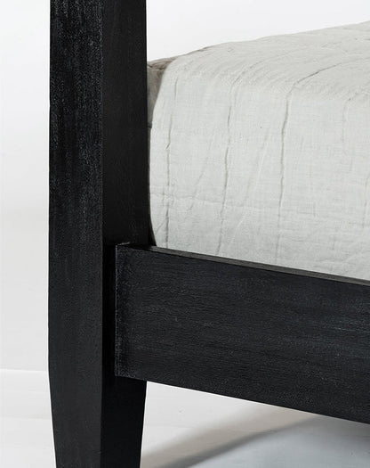 Lit à baldaquin Retreat